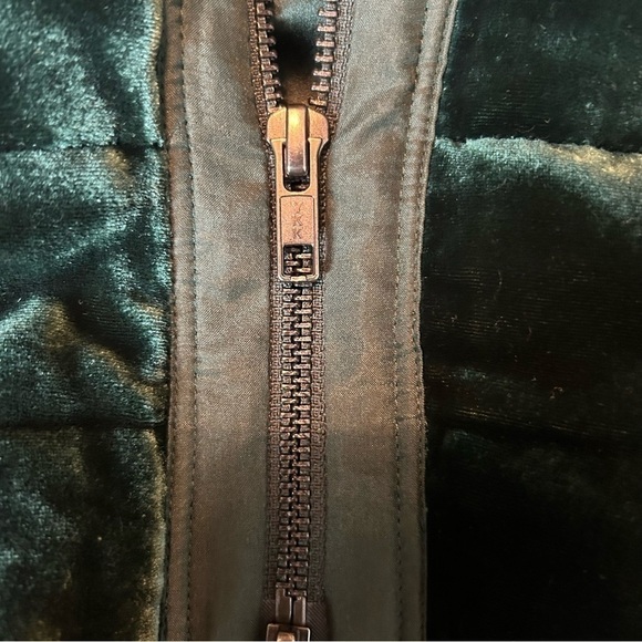 Eileen Fisher Emerald Green Fully Lined Quilted Zip Front Jacket Sz.S/P - Picture 15 of 16